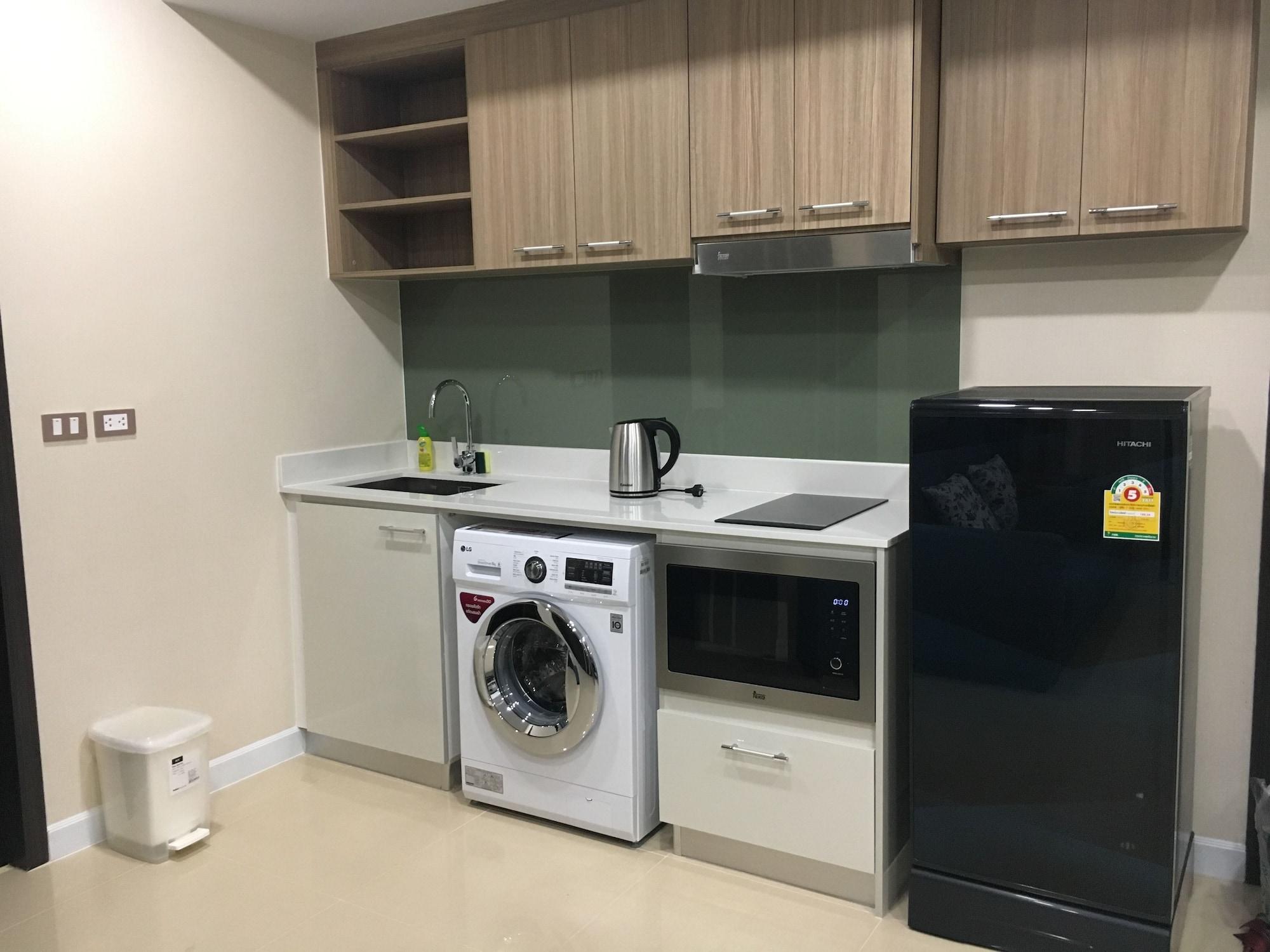 Dusit Grand Condo View Pattaya Exterior photo
